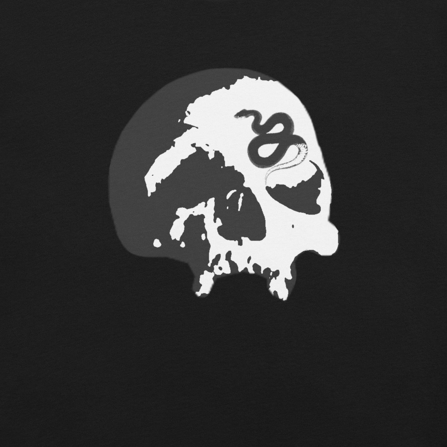 Serpent’s Curse Skull T-Shirt - Black & White