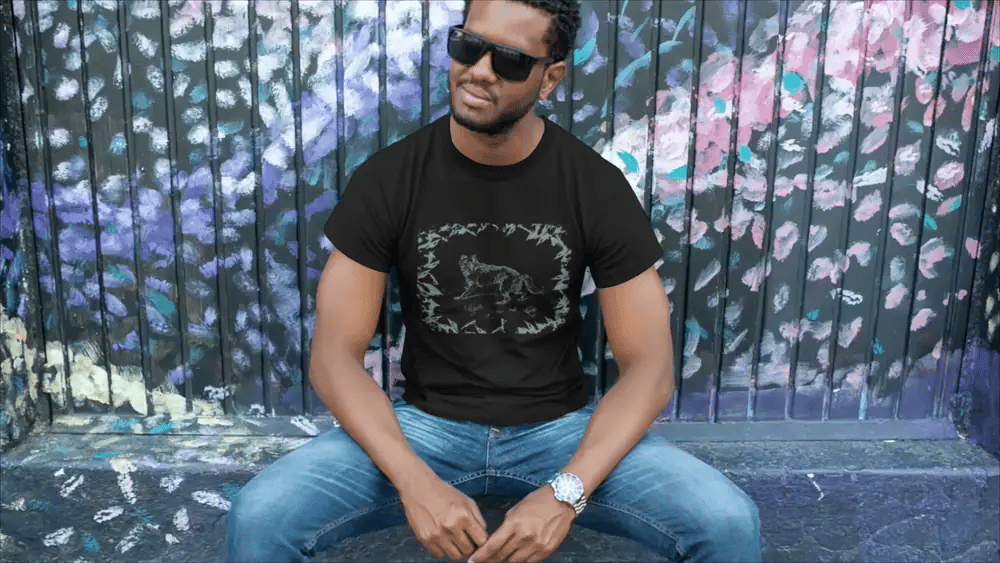 Huntress Wolf T-Shirt - Moss Green